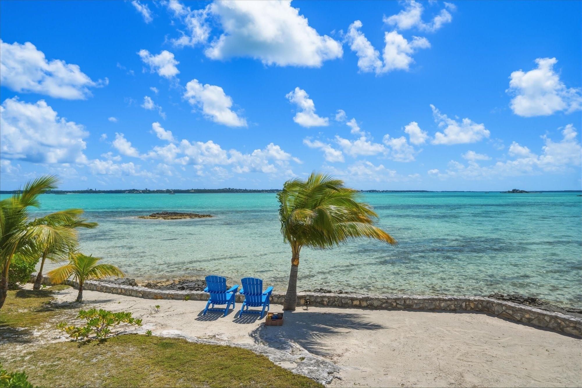 CROWN PIGEON ISLAND & CAY