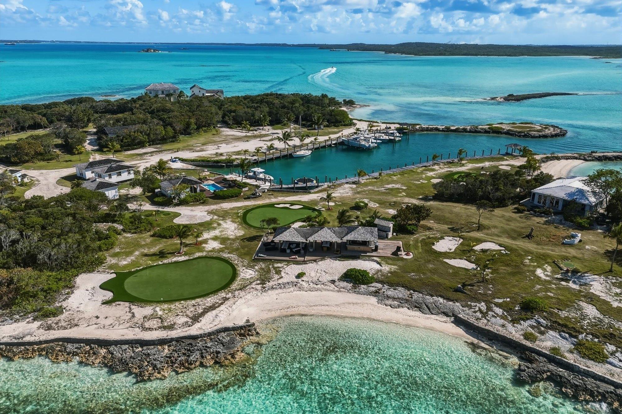 CROWN PIGEON ISLAND & CAY