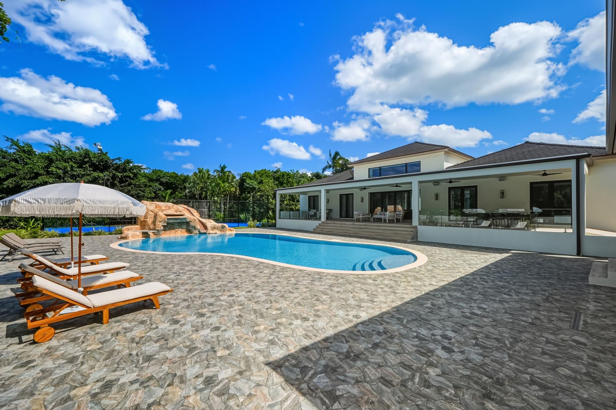 Bali Cinq