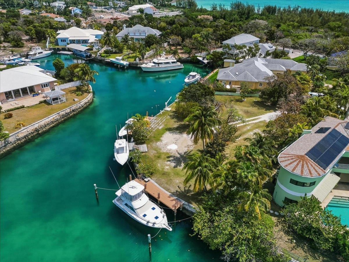 37 PORT NEW PROVIDENCE