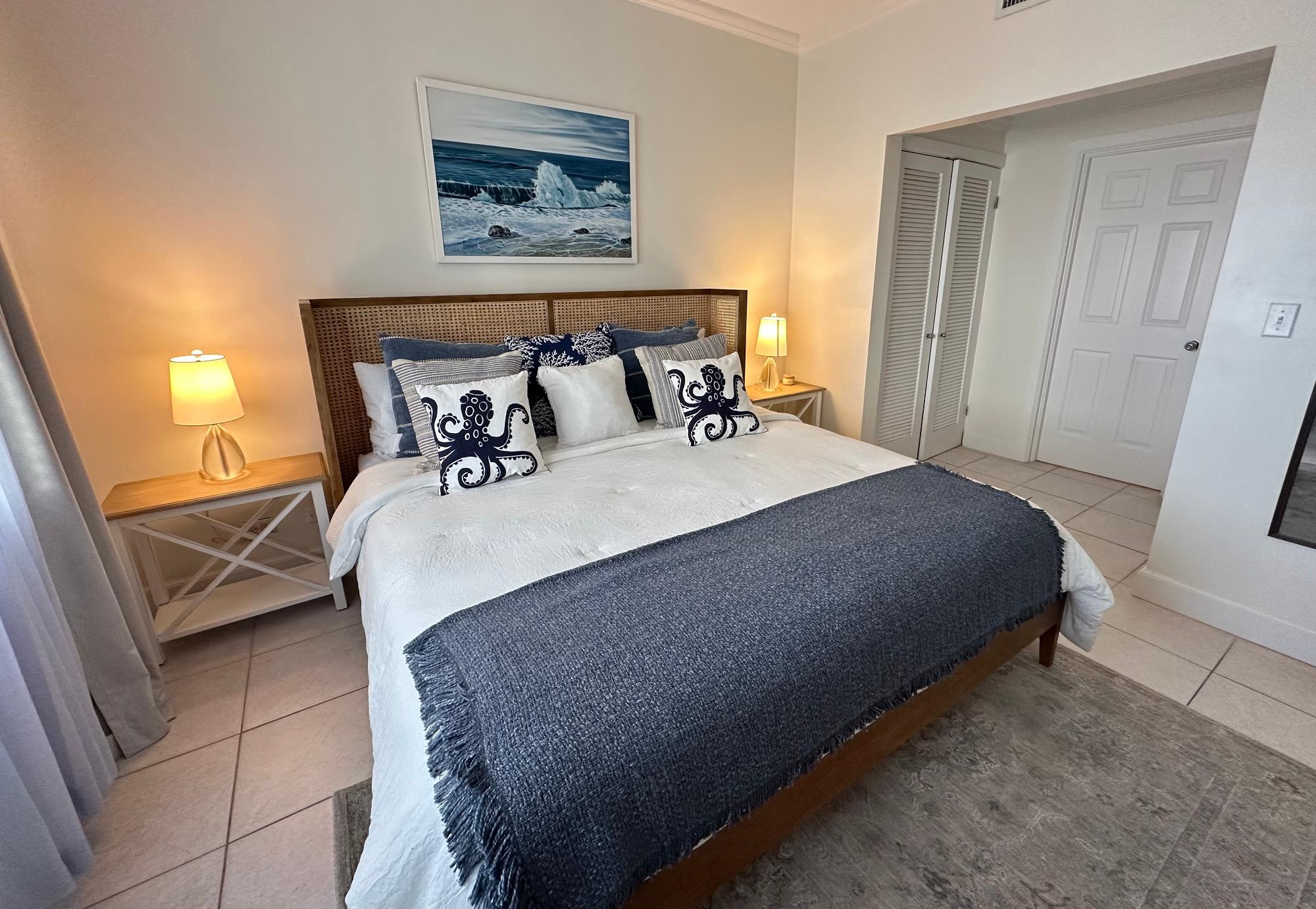 PARADISE HARBOUR CLUB