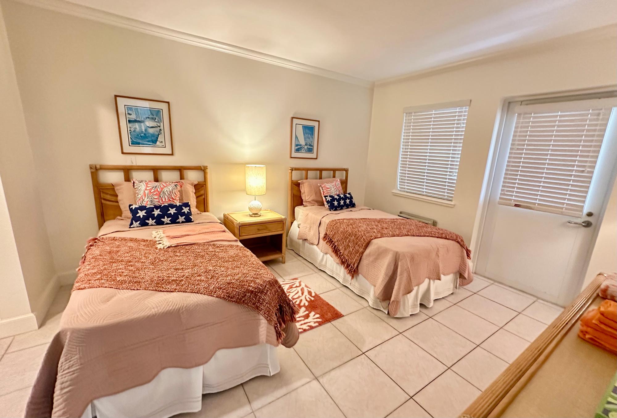 PARADISE HARBOUR CLUB