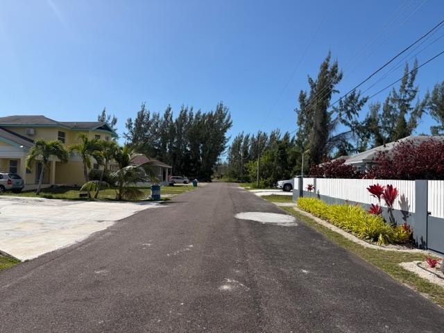 VANRIAS CLOSE MARSHALL RD