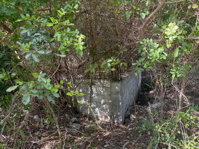 VANRIAS CLOSE MARSHALL RD