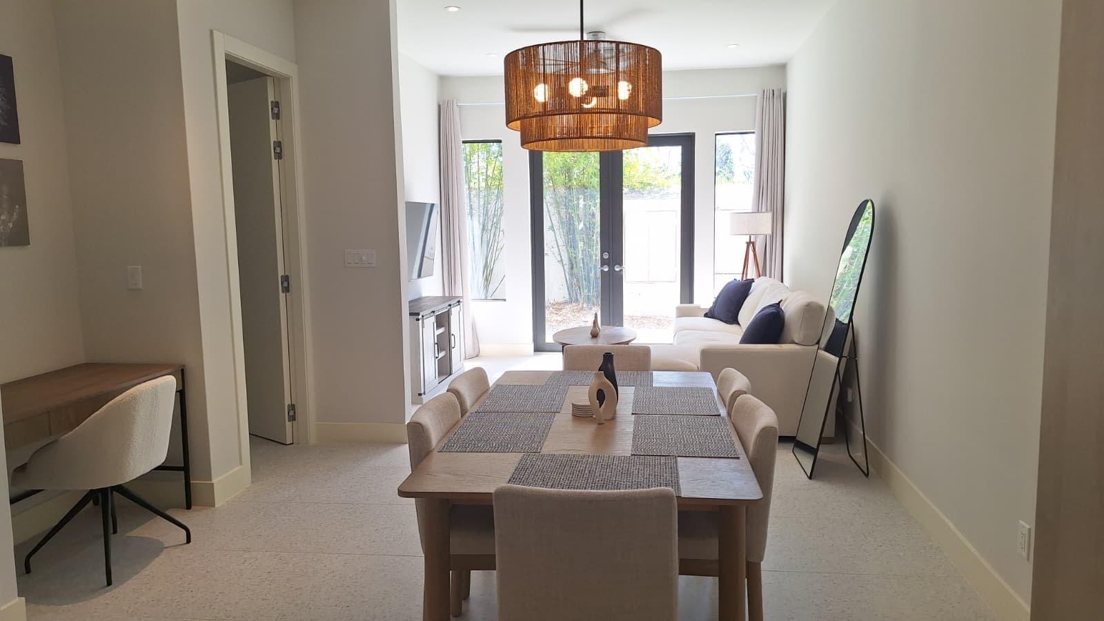 WEST END OFF WEST BAY ST