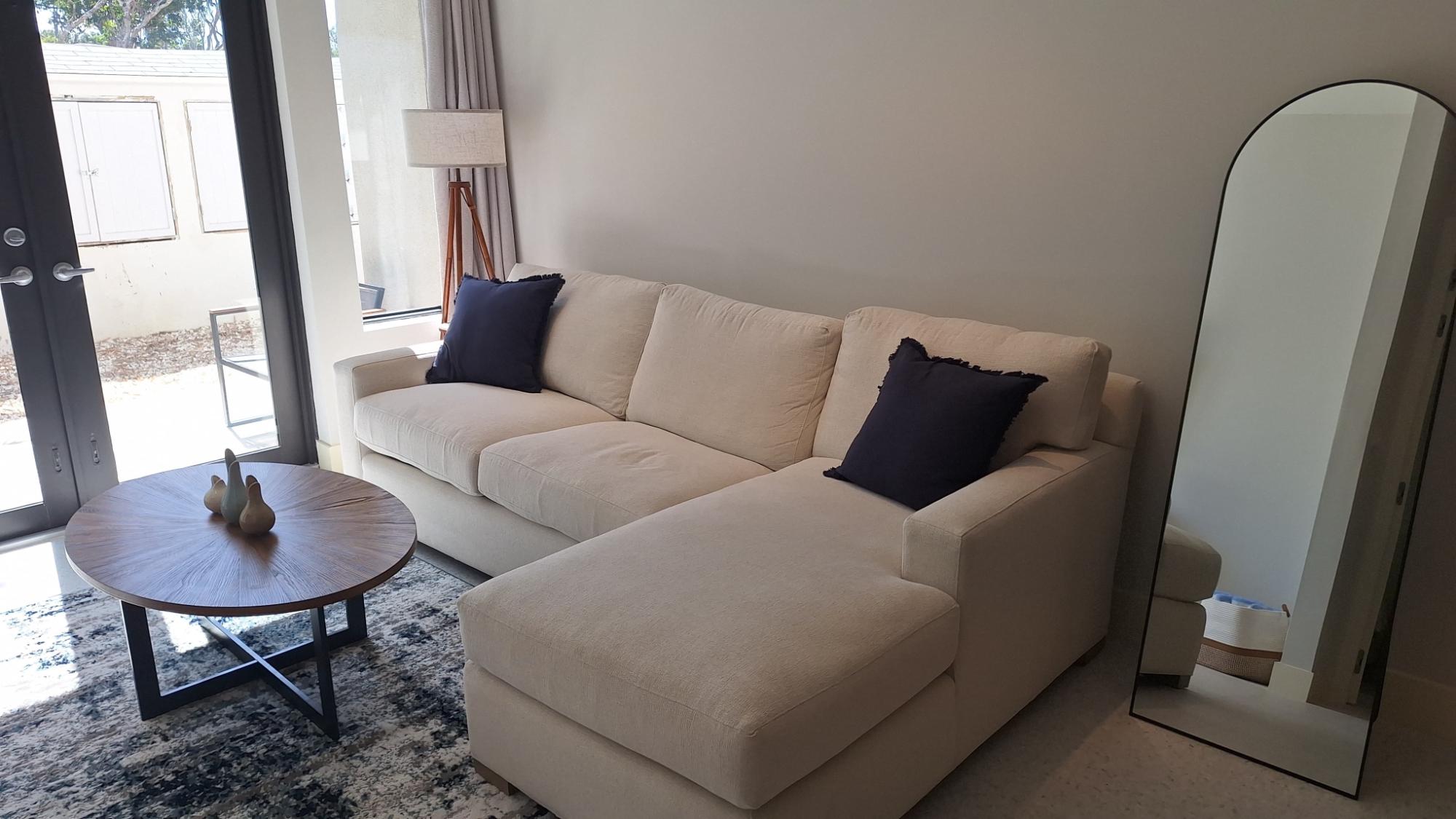 WEST END OFF WEST BAY ST