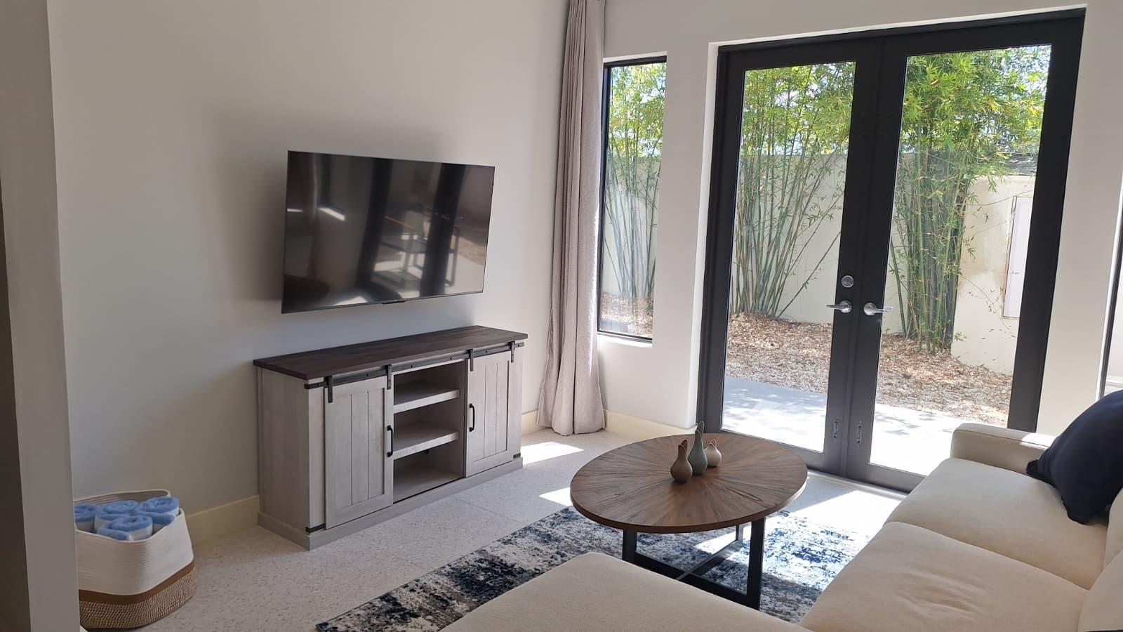 WEST END OFF WEST BAY ST