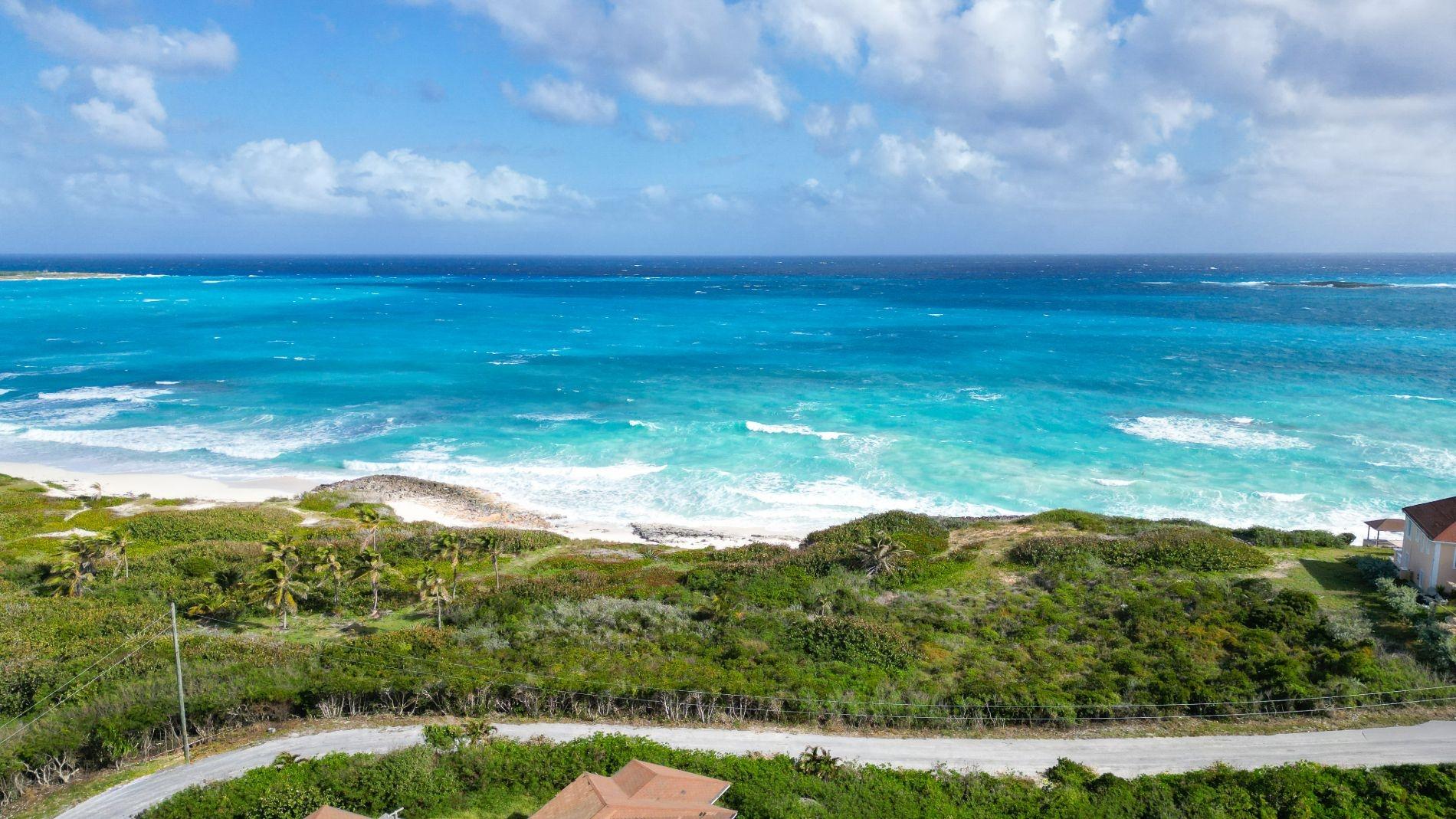BEACHFRONT FARMERS HILL