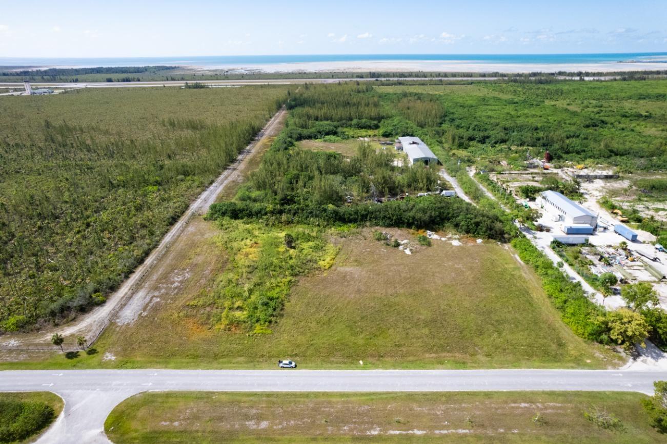 EAST AIRPORT ZONE
