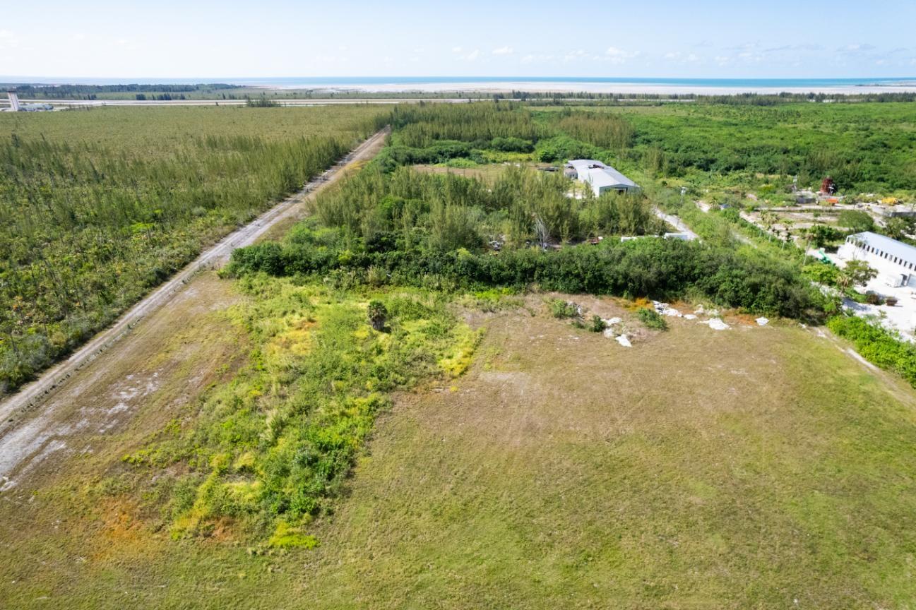 EAST AIRPORT ZONE