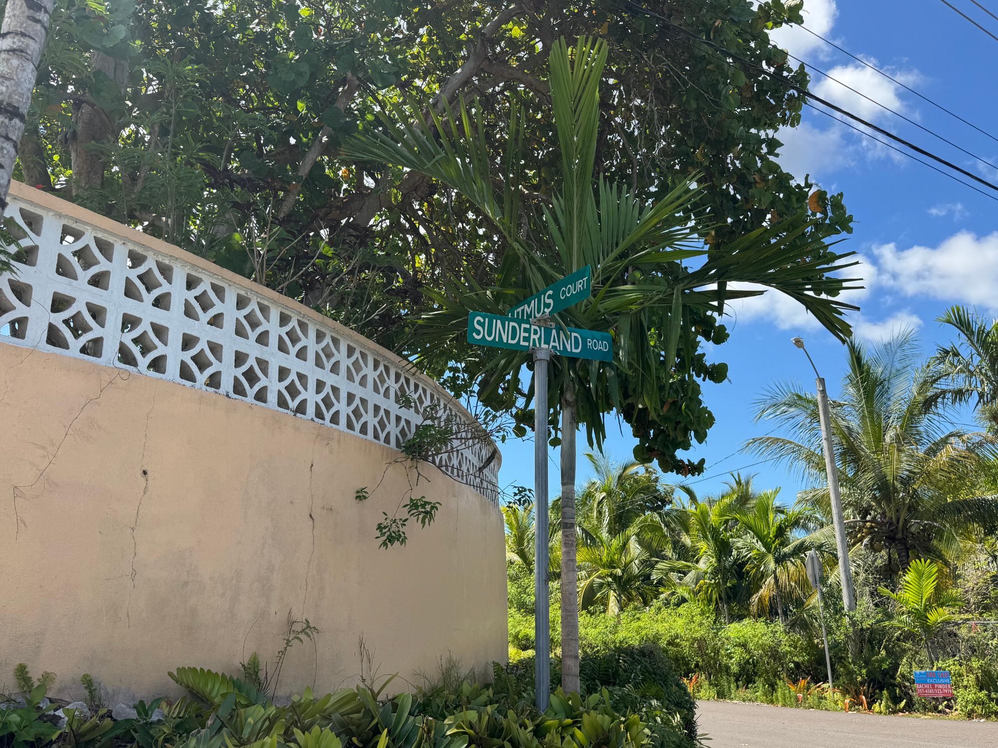 STAPLEDON GARDENS