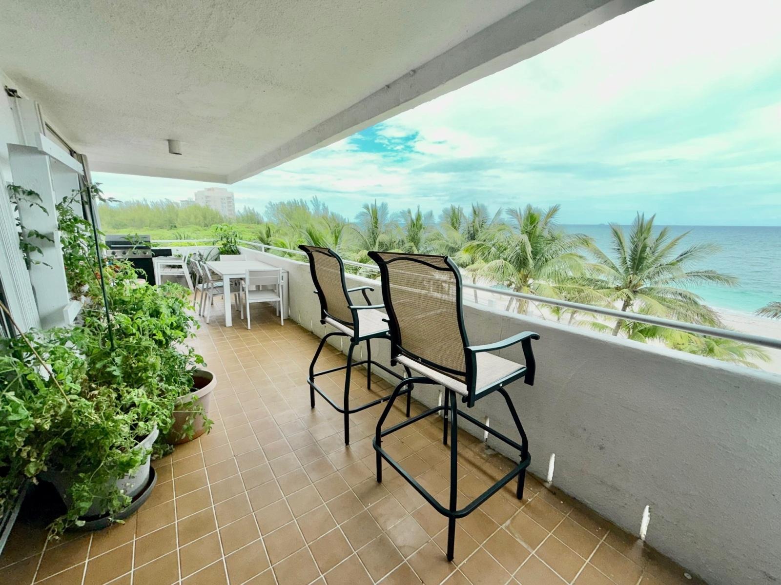SILVERPOINT CONDO