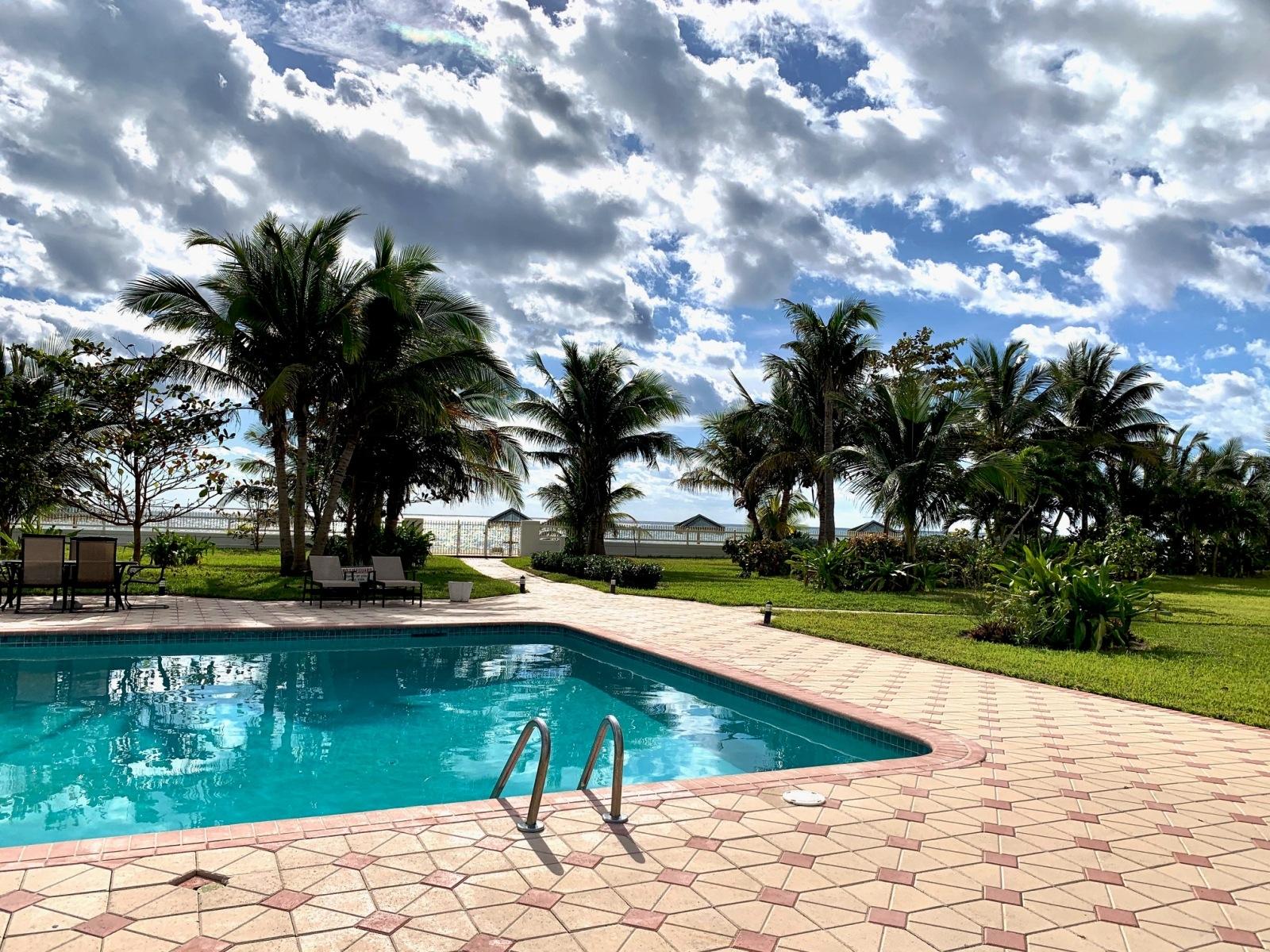 SILVERPOINT CONDO