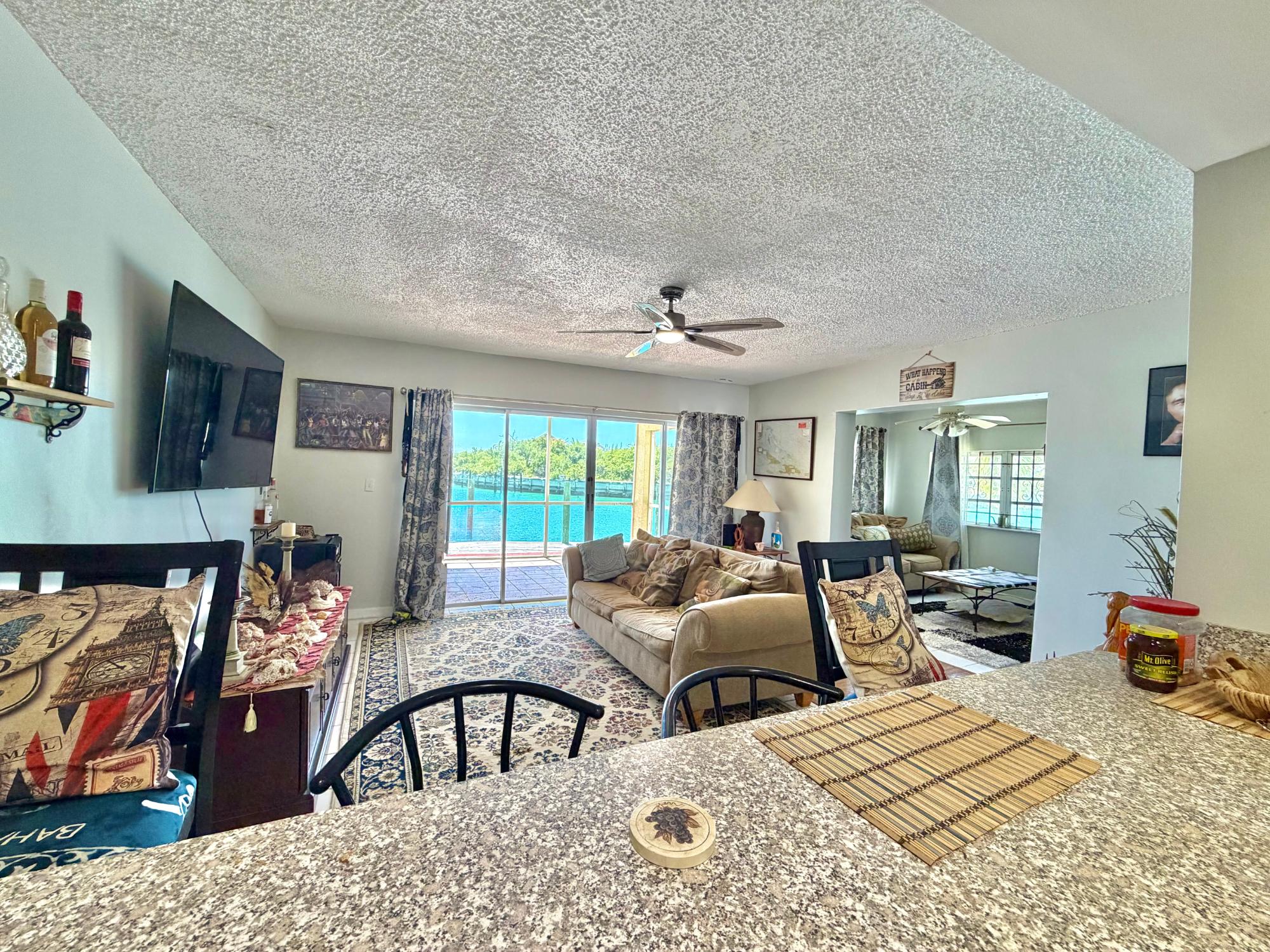 ISLAND BAY CONDOMINIUMS