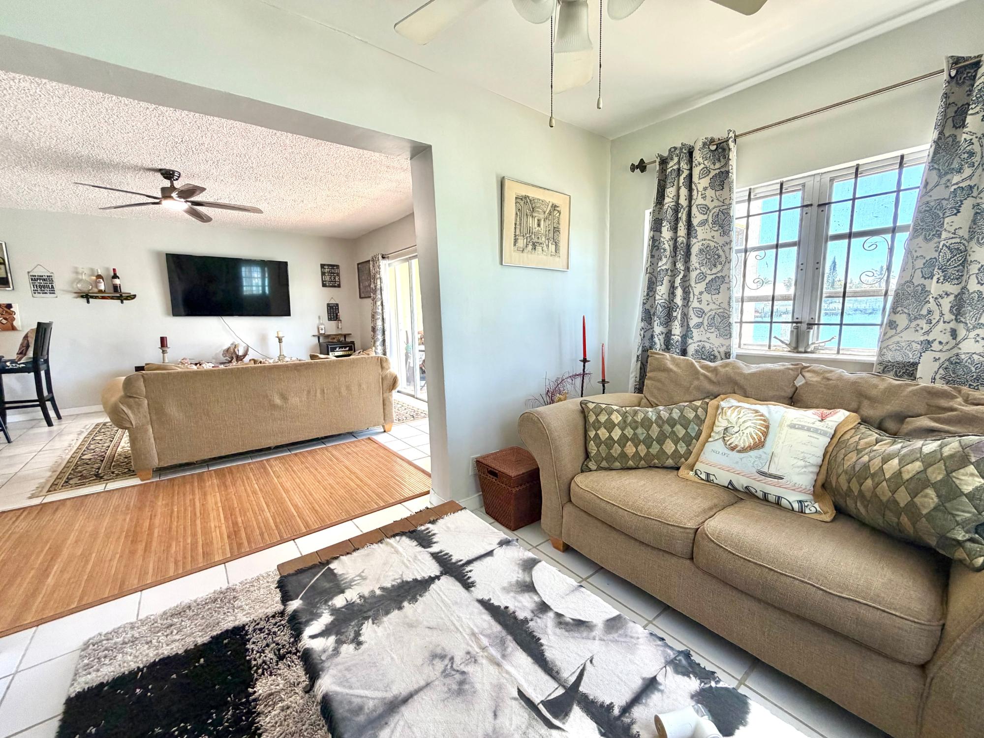 ISLAND BAY CONDOMINIUMS