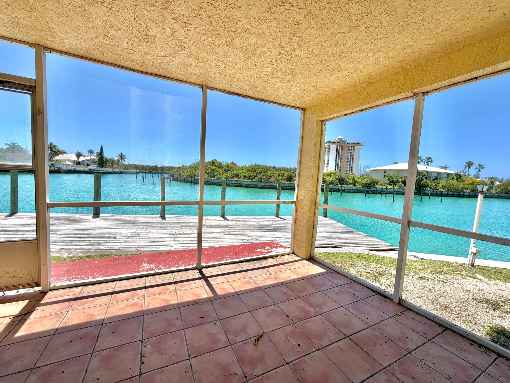 ISLAND BAY CONDOMINIUMS