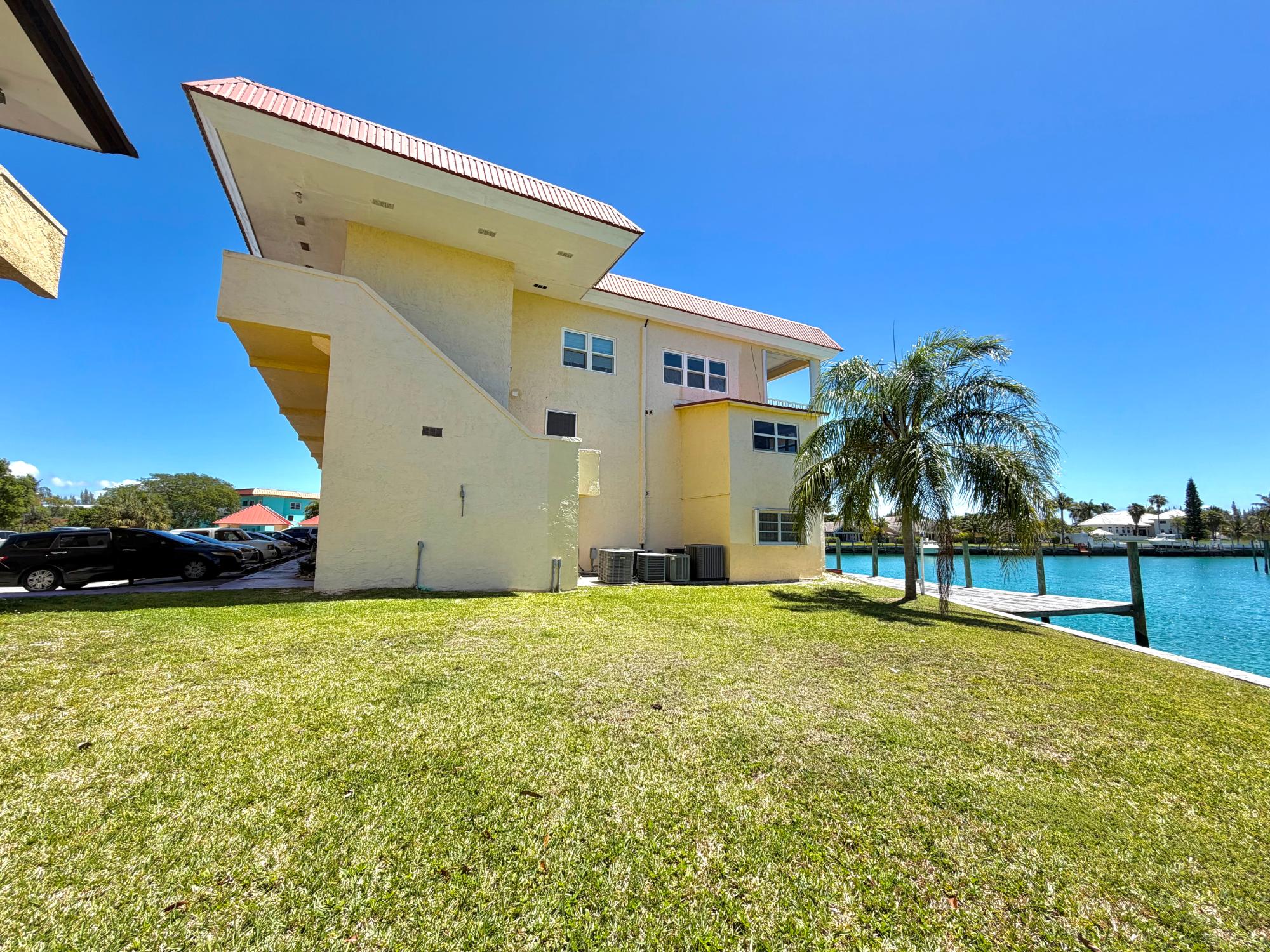 ISLAND BAY CONDOMINIUMS
