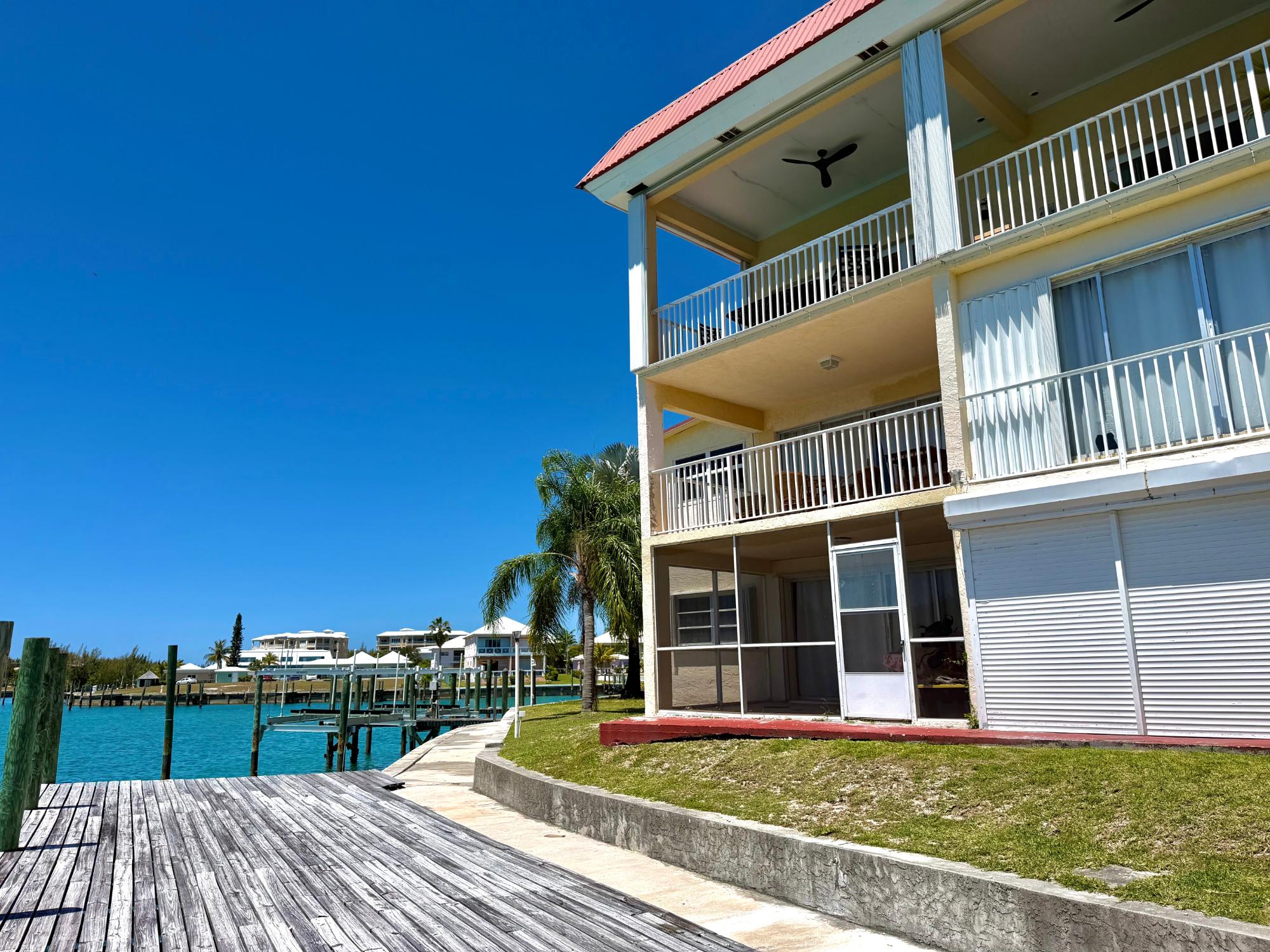 ISLAND BAY CONDOMINIUMS