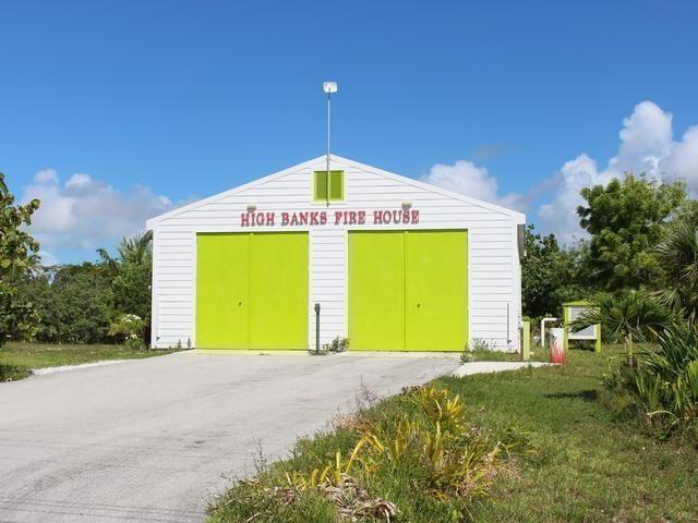 20 POINCIANA DRIVE