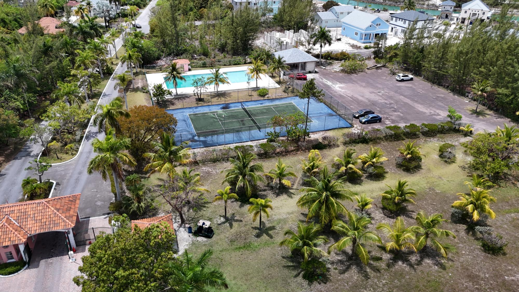 PAUL CAY & OCEAN DRIVE