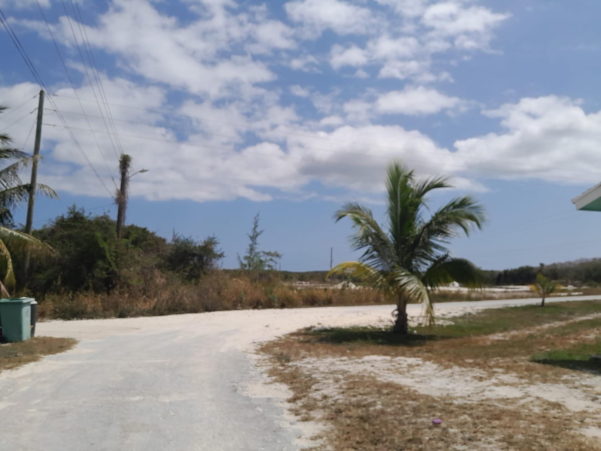 SOUTH ANDROS 300 ACRE