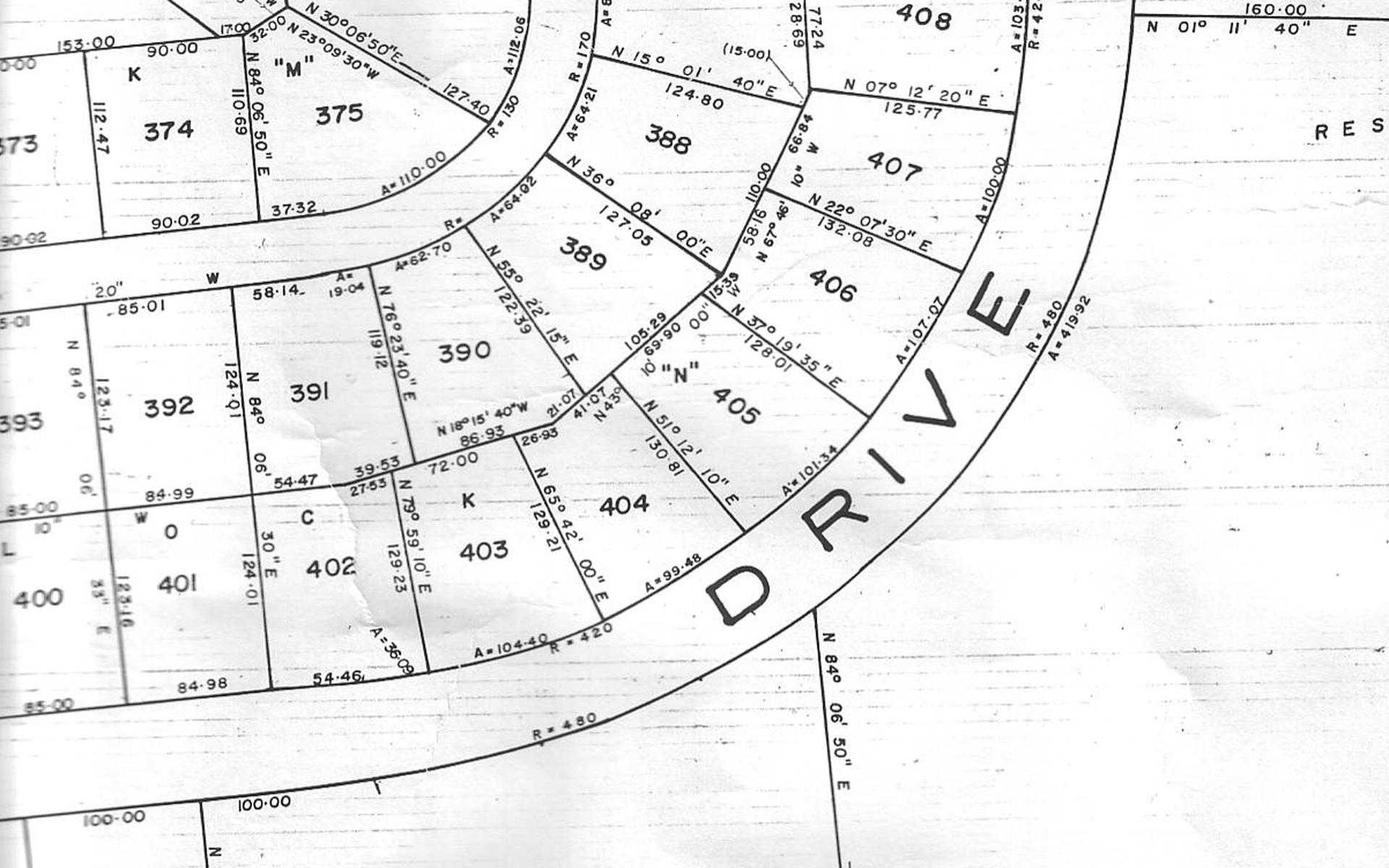 RHUMBALL, LOT 390