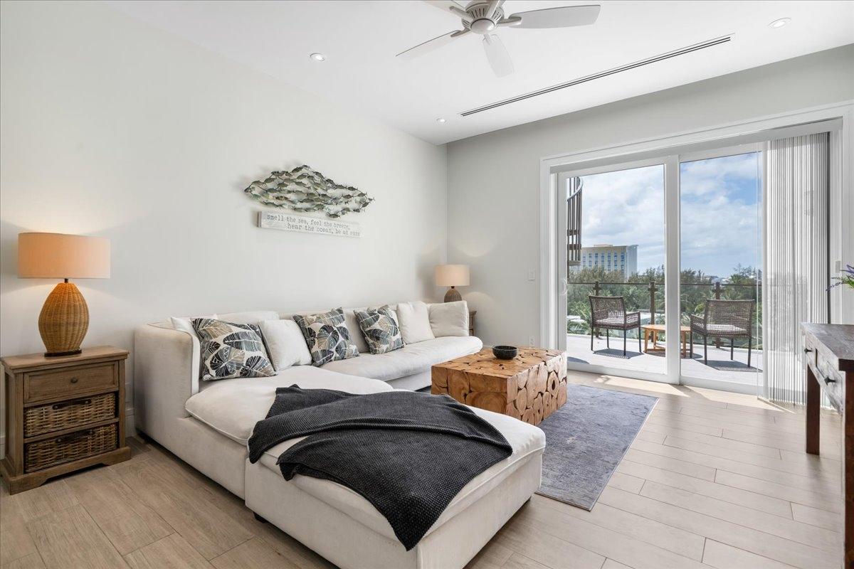 PENTHOUSE #9 THIRTY SIX