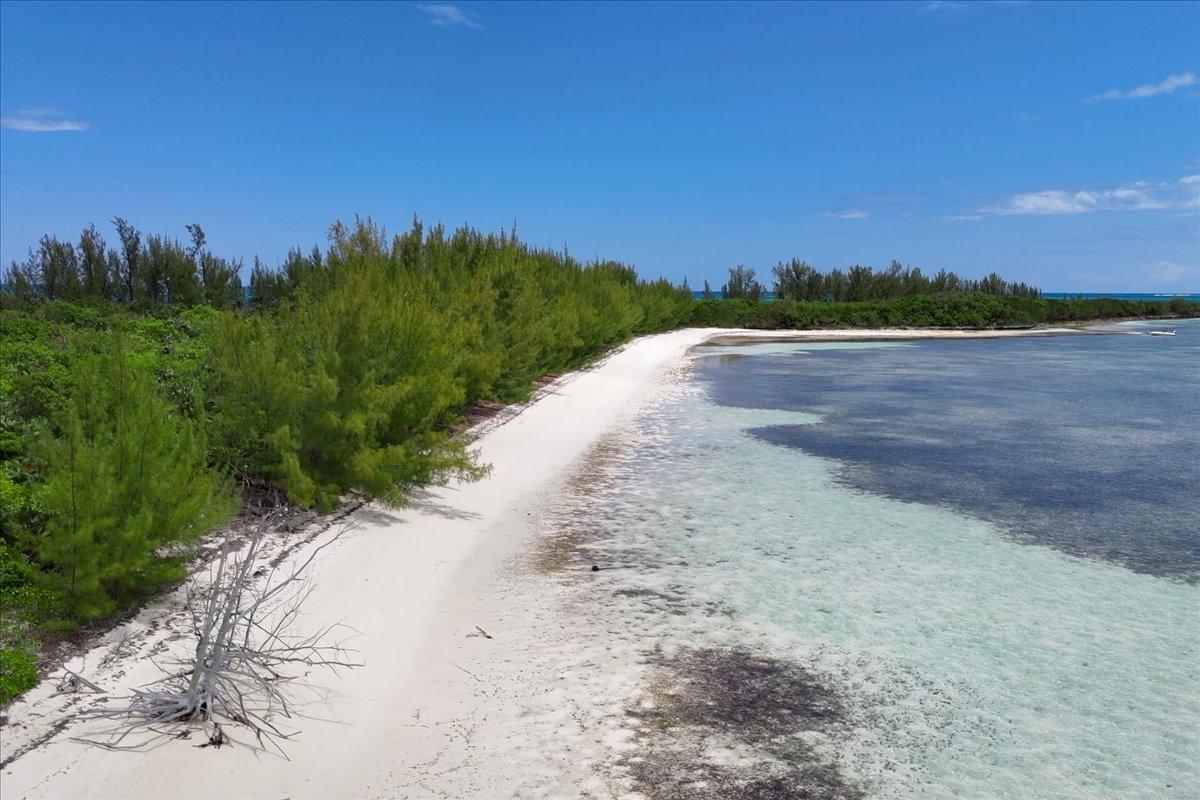 CRAB CAY