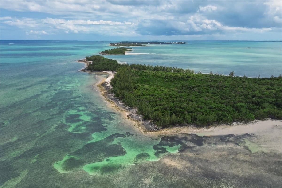 CRAB CAY