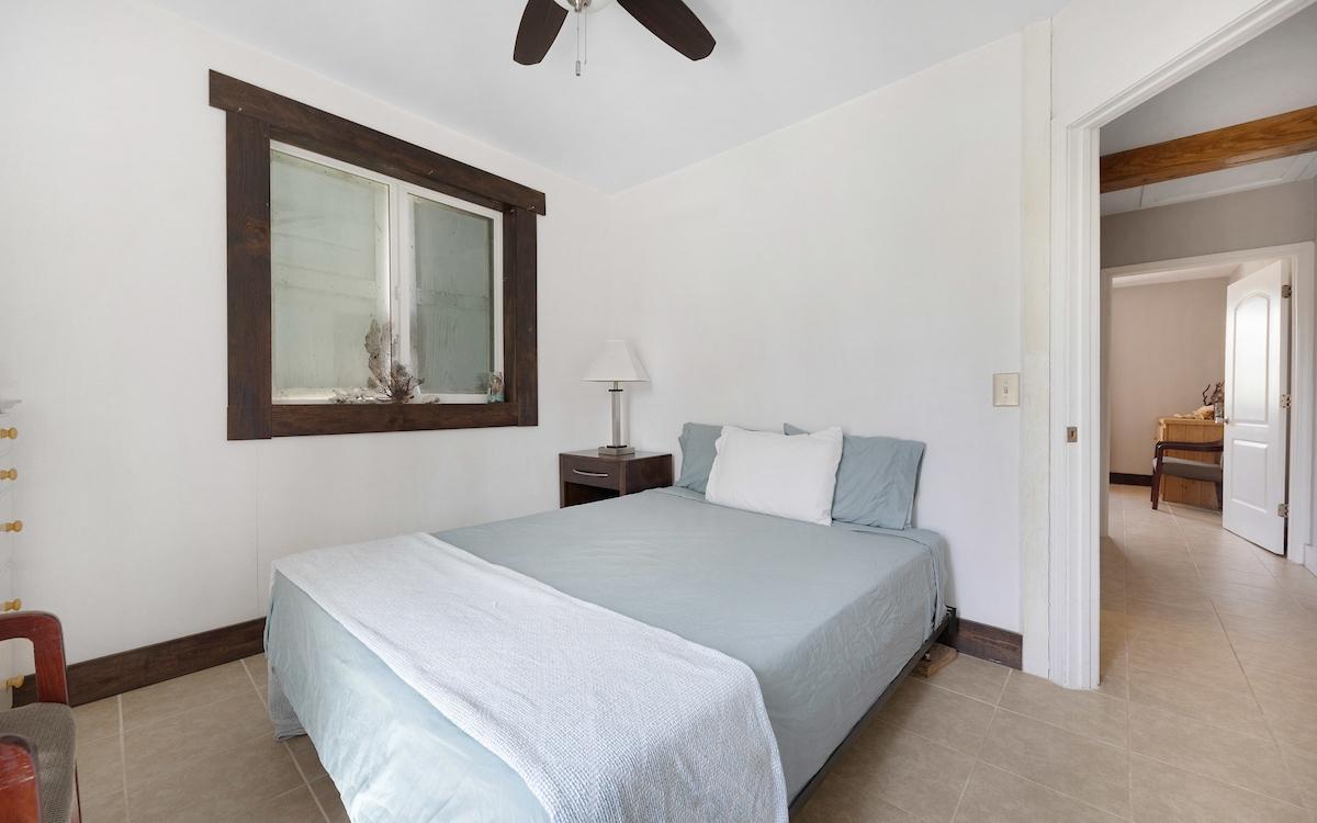 MISSION BAY Cottage