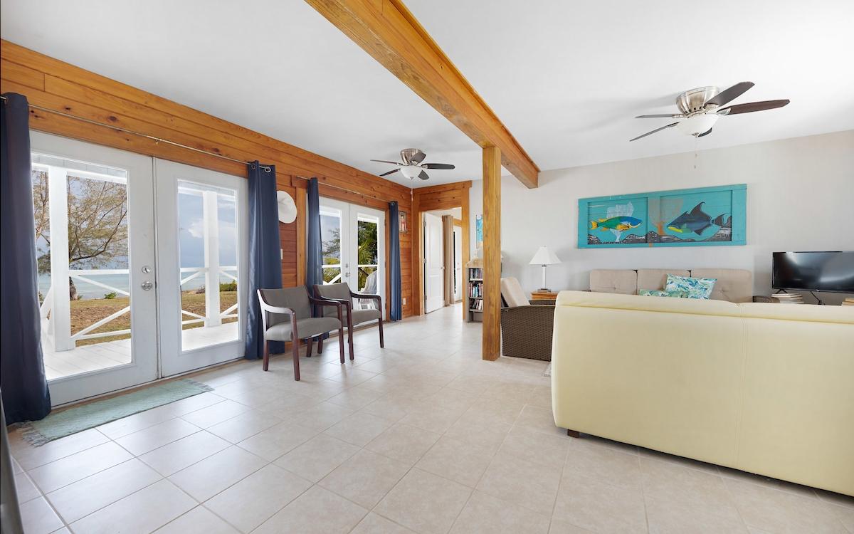MISSION BAY Cottage