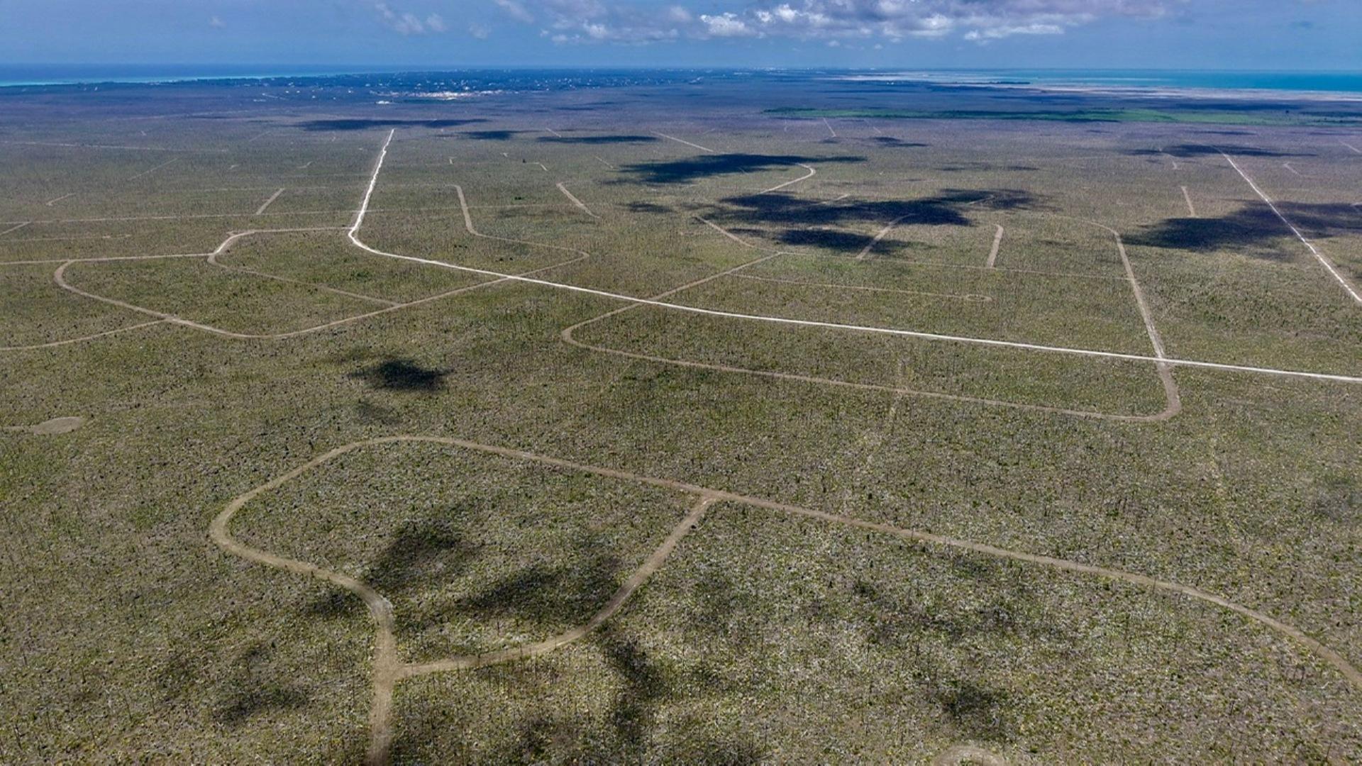 LUCAYA ESTATES LOTS