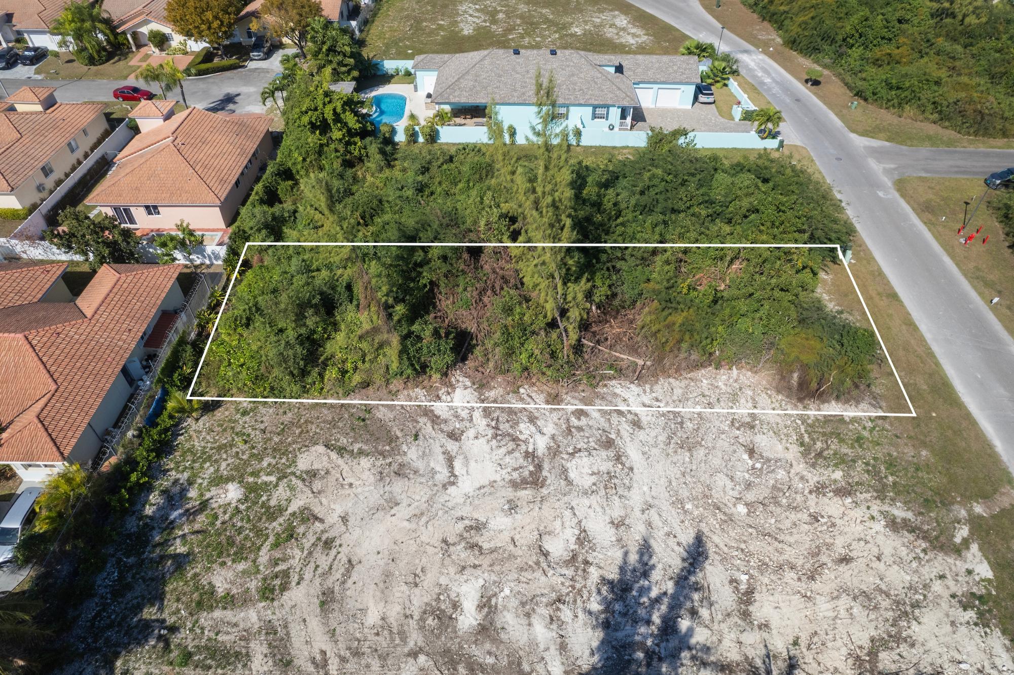 LOT 85 – PALM CAY
