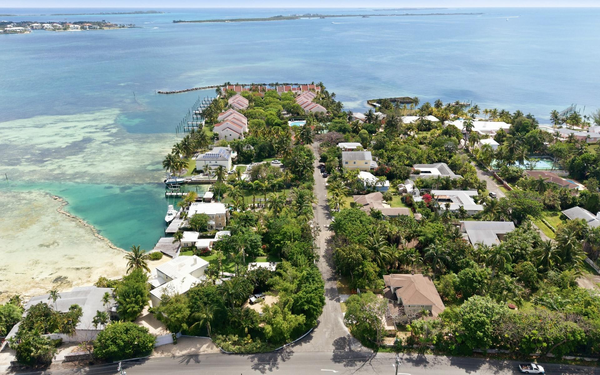 LOT 23, DICK’S POINT SUBD