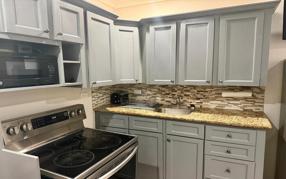 STAPLEDON GARDENS RENTAL