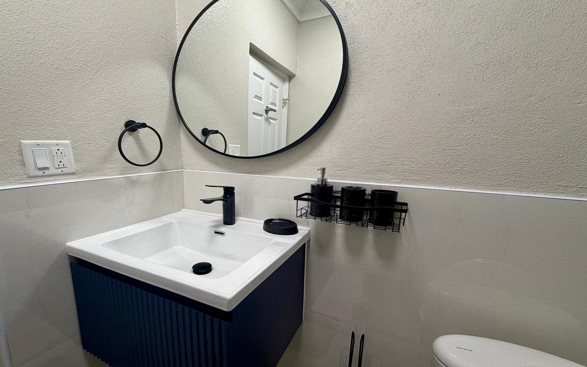 STAPLEDON GARDENS RENTAL