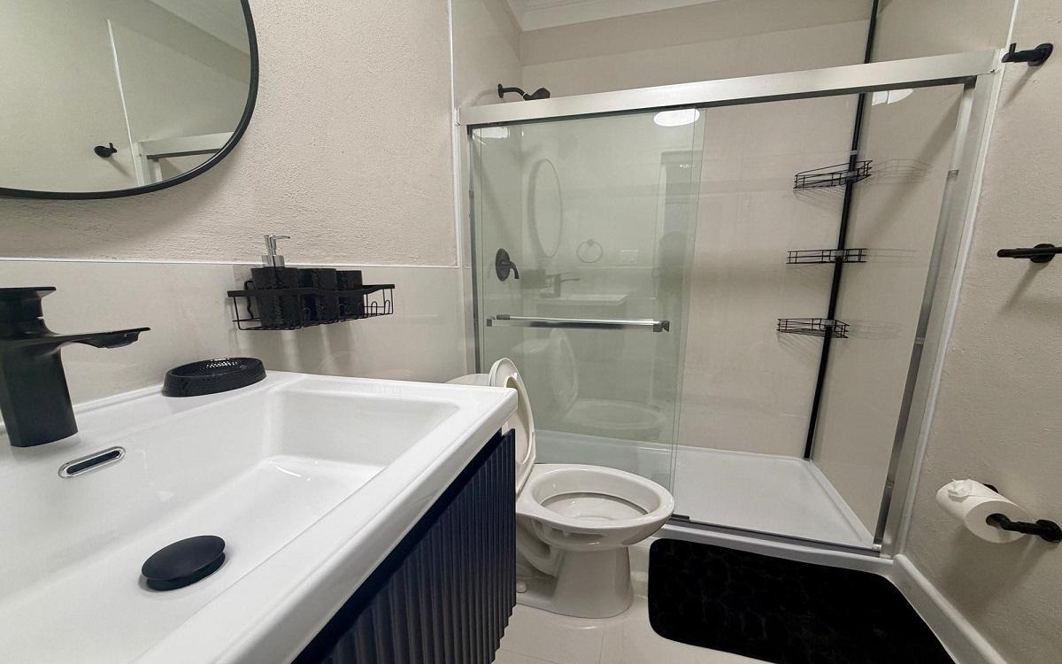 STAPLEDON GARDENS RENTAL