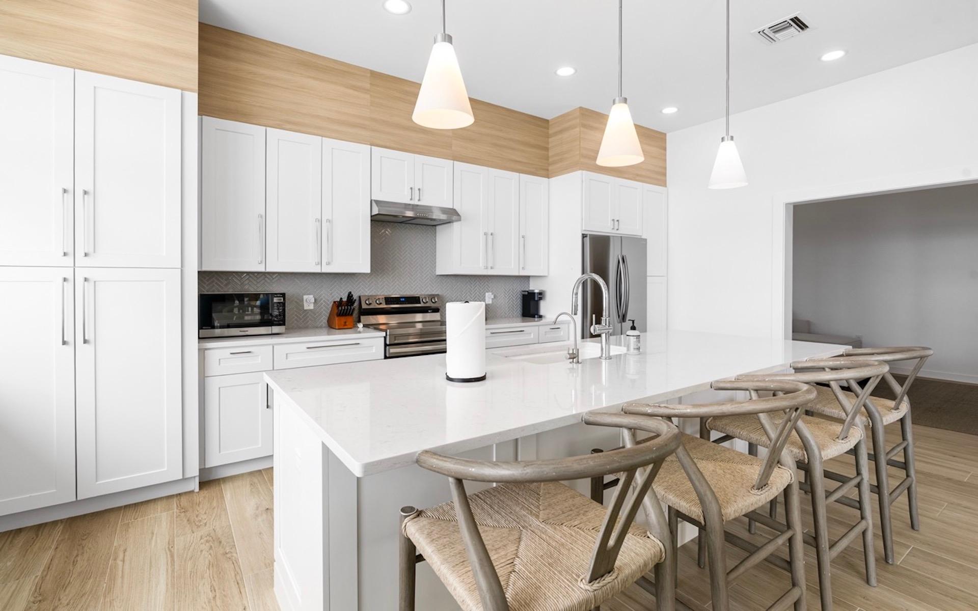 SILVER BEACH HOUSE TAR