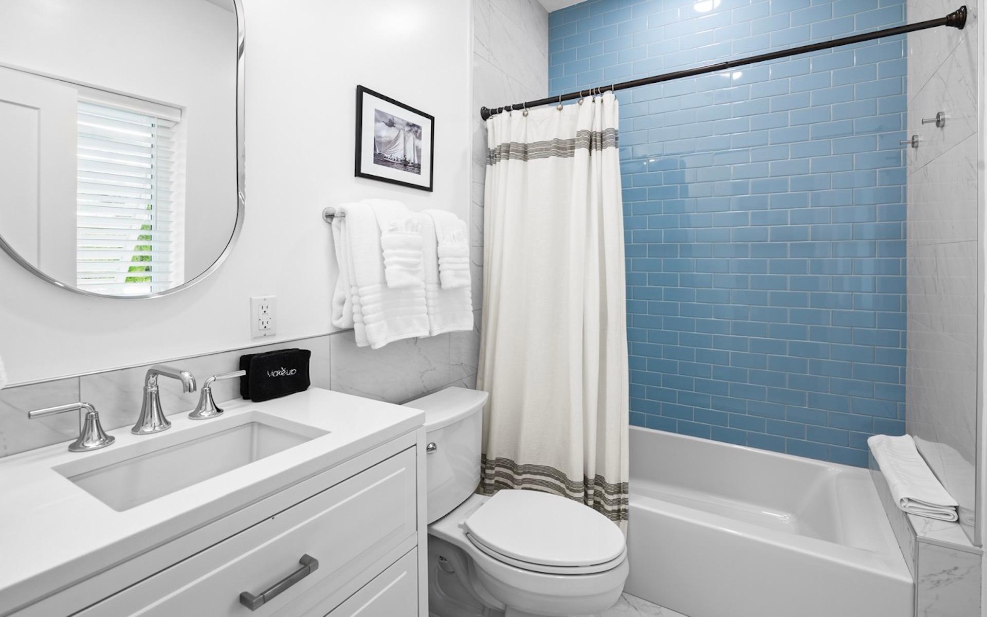SILVER BEACH HOUSE TAR