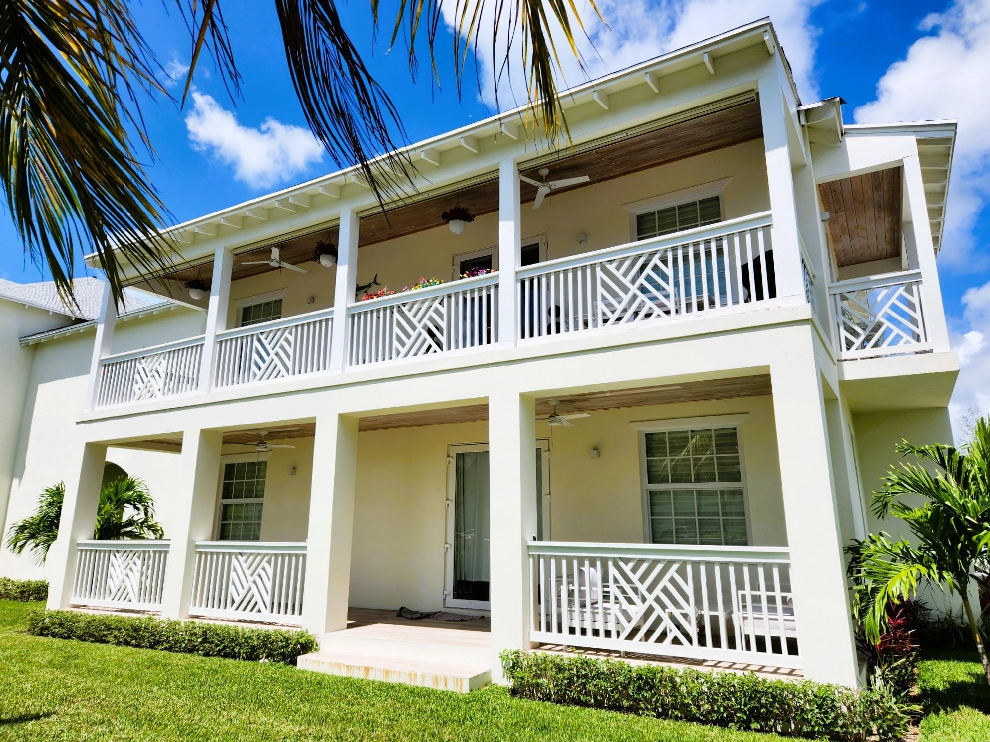 GALLEON BAY, PALM CAY