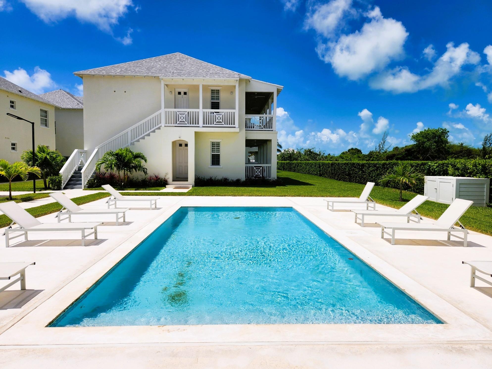 GALLEON BAY, PALM CAY