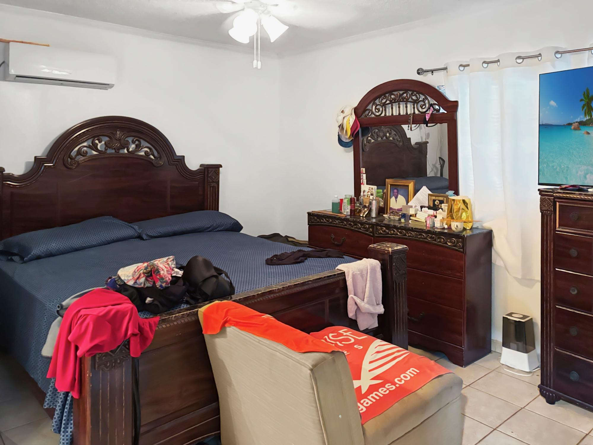Colony Close Fourplx
