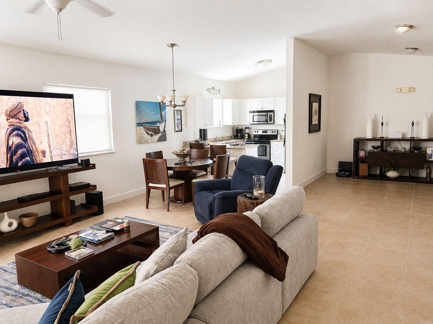 Bimini Townhouse