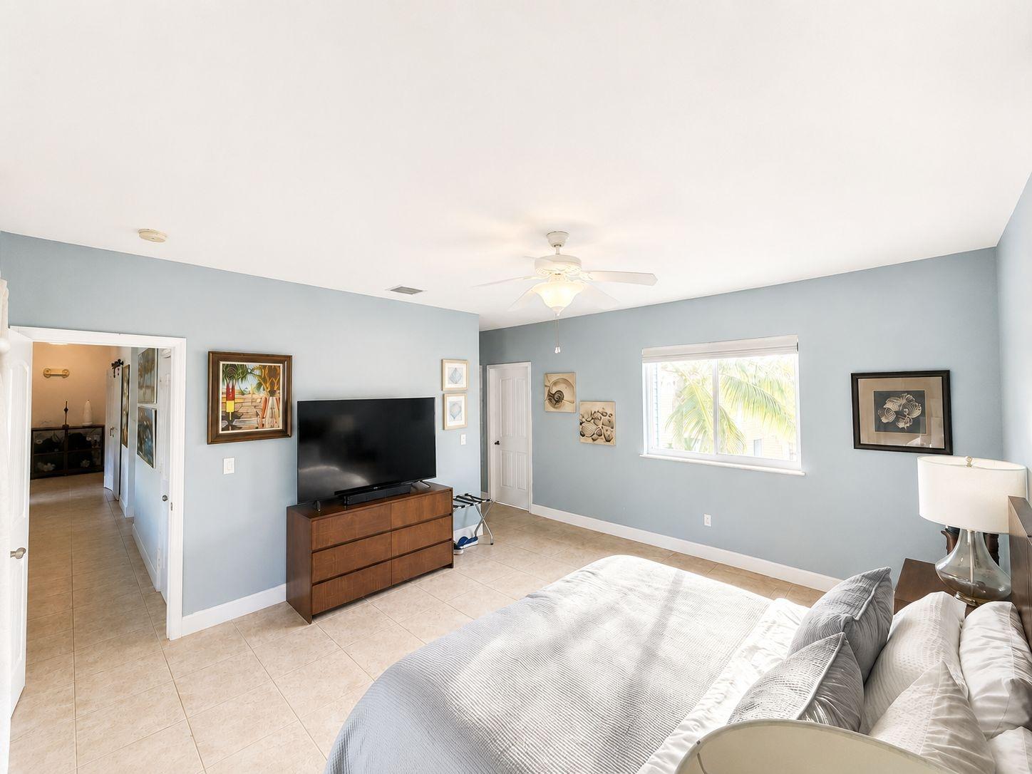Bimini Townhouse