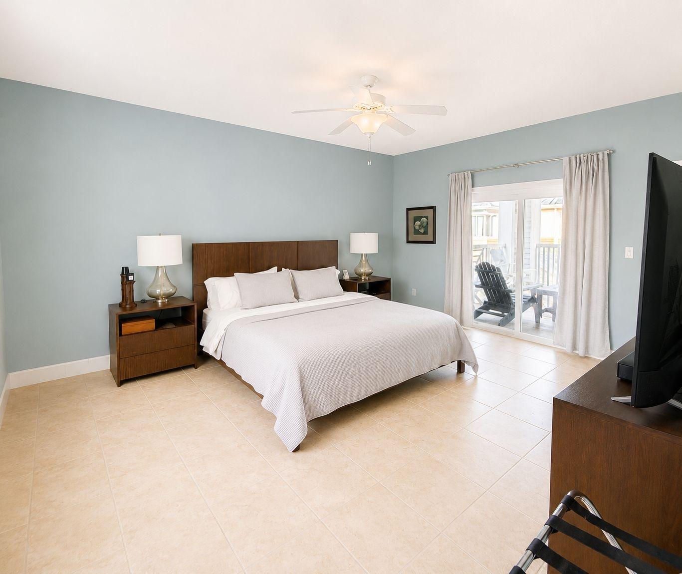 Bimini Townhouse