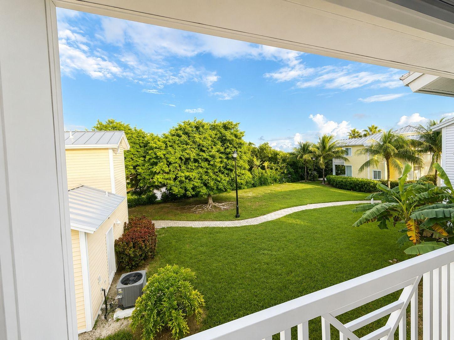 Bimini Townhouse