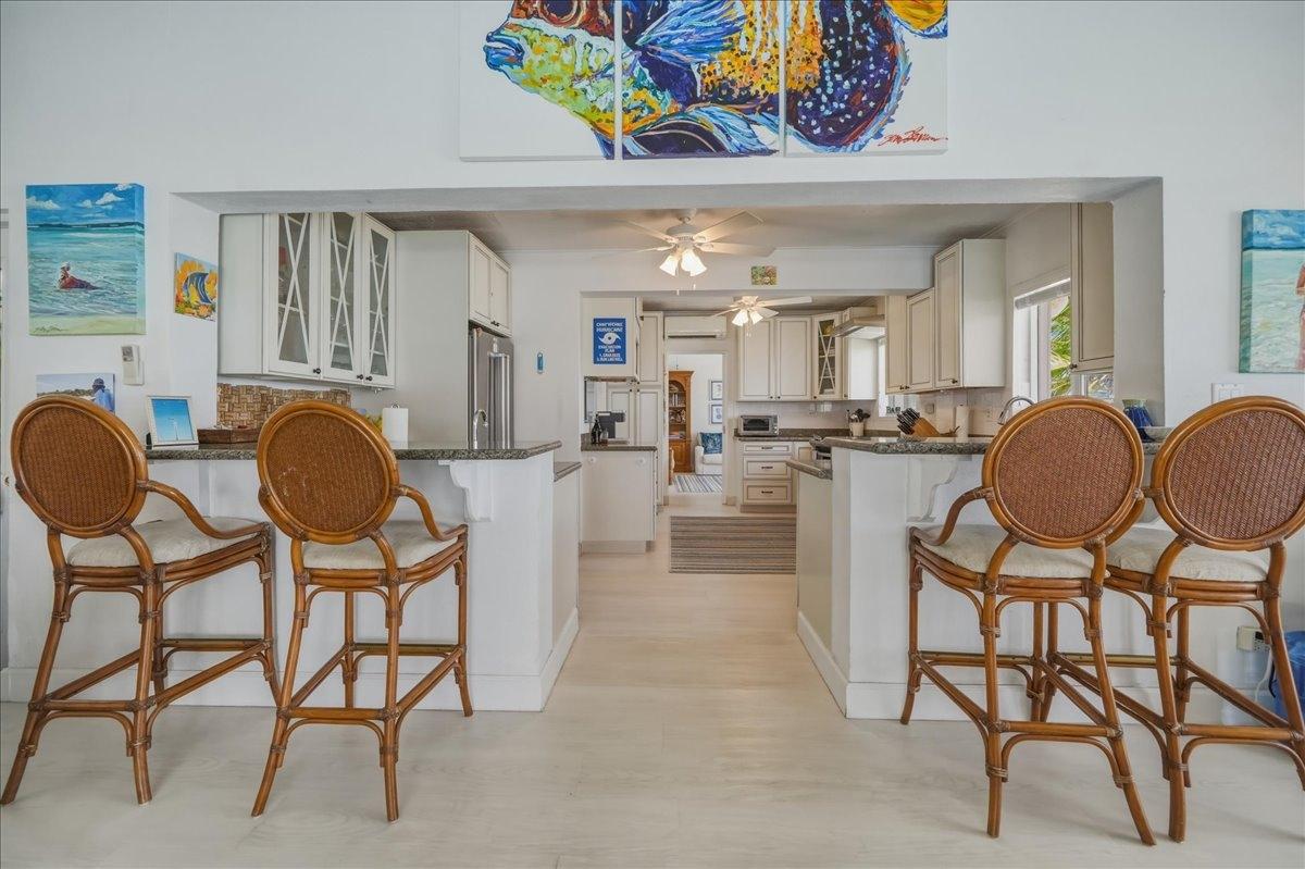FOUR WINDS BEACH HOUSE