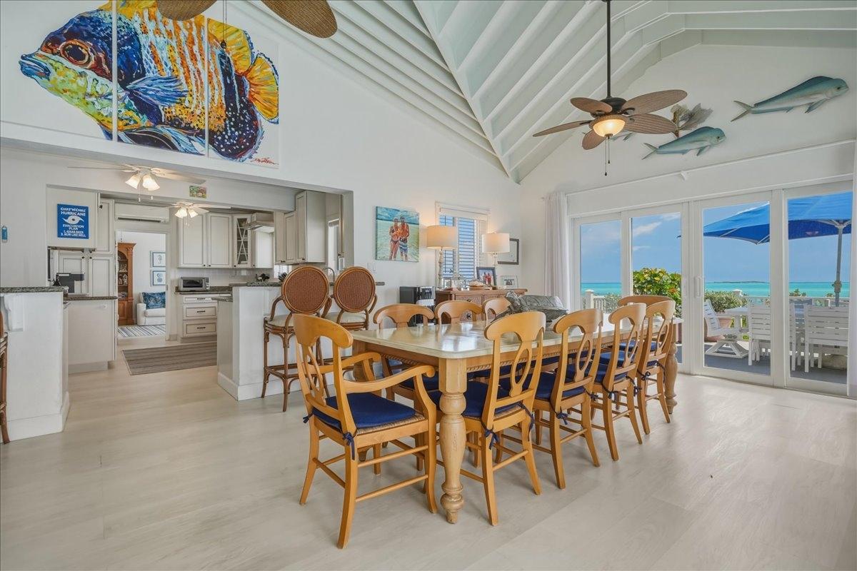 FOUR WINDS BEACH HOUSE