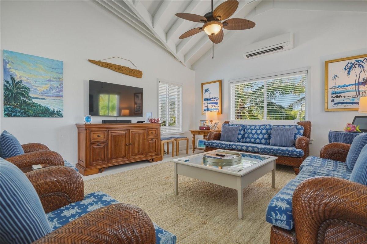 FOUR WINDS BEACH HOUSE