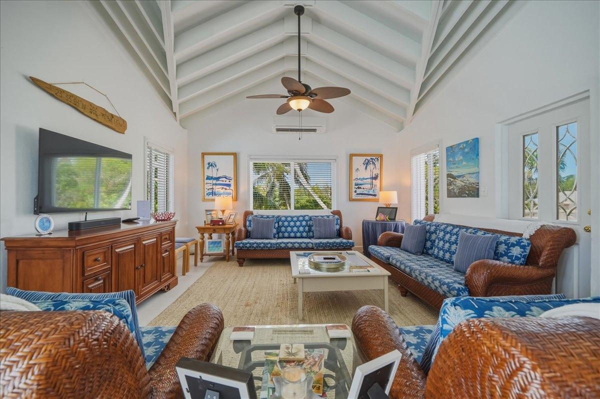 FOUR WINDS BEACH HOUSE